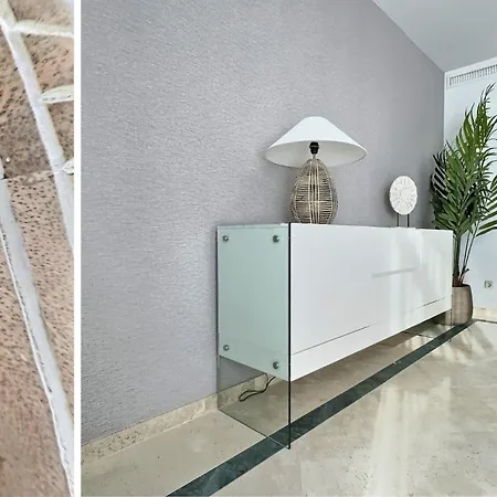 Beautiful Penthouse With Three Large Double Bedrooms In Casares Costa *